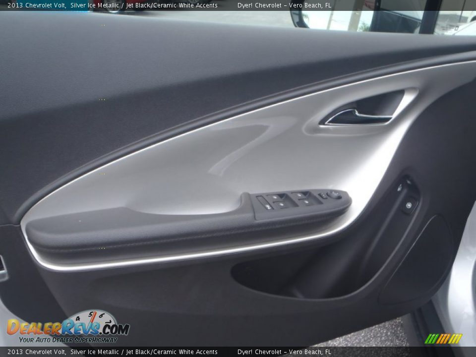 2013 Chevrolet Volt Silver Ice Metallic / Jet Black/Ceramic White Accents Photo #8