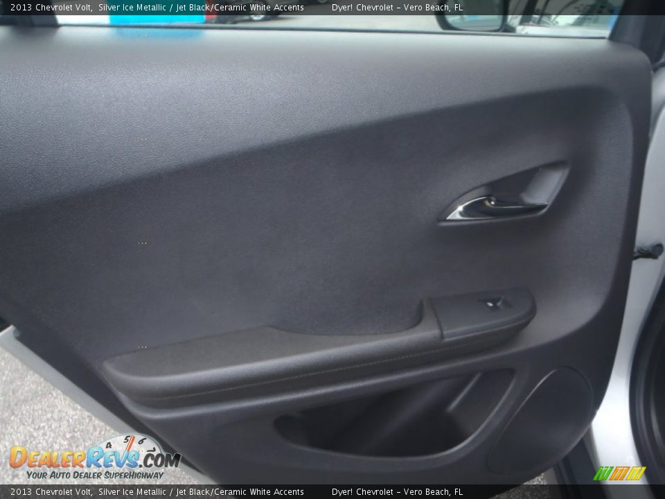2013 Chevrolet Volt Silver Ice Metallic / Jet Black/Ceramic White Accents Photo #18