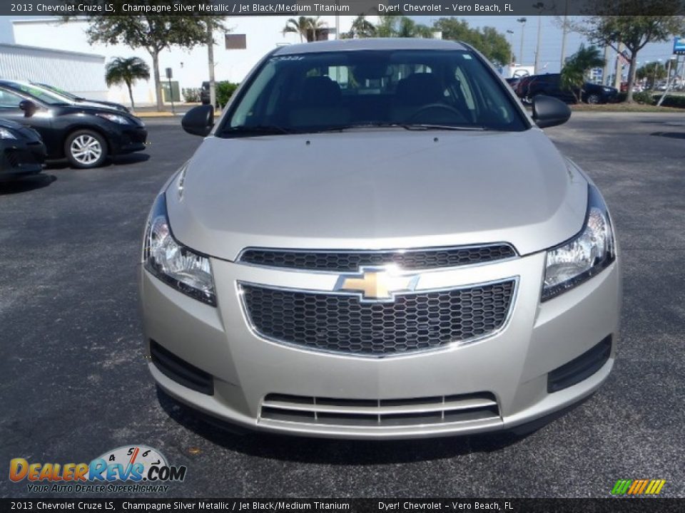 2013 Chevrolet Cruze LS Champagne Silver Metallic / Jet Black/Medium Titanium Photo #2