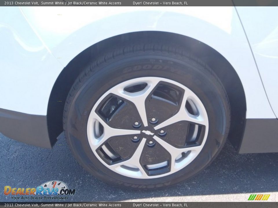 2013 Chevrolet Volt  Wheel Photo #7