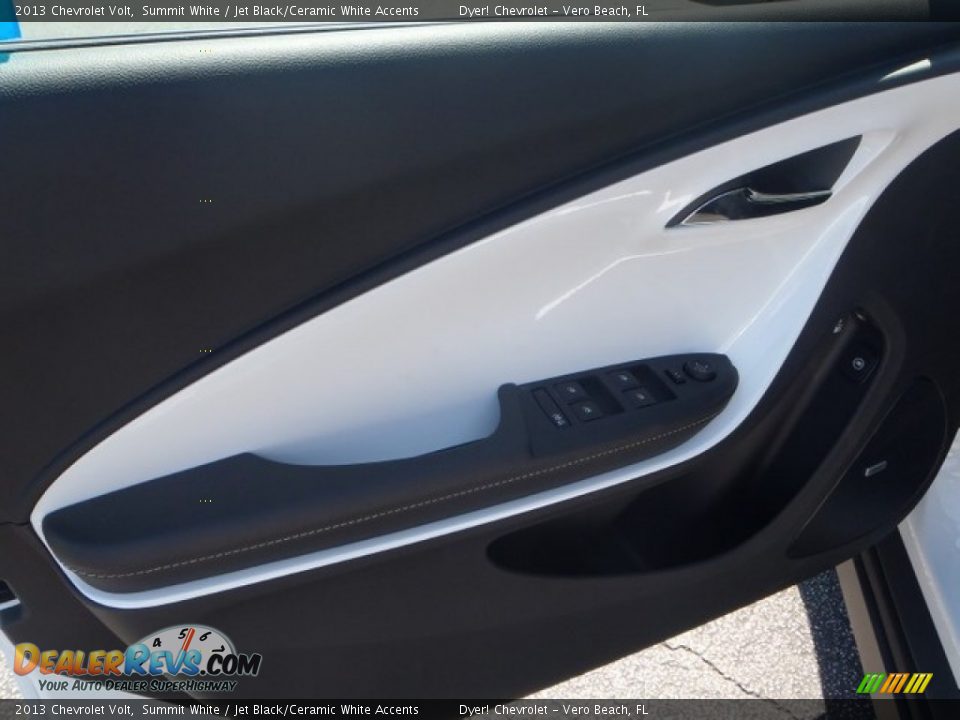 Door Panel of 2013 Chevrolet Volt  Photo #8