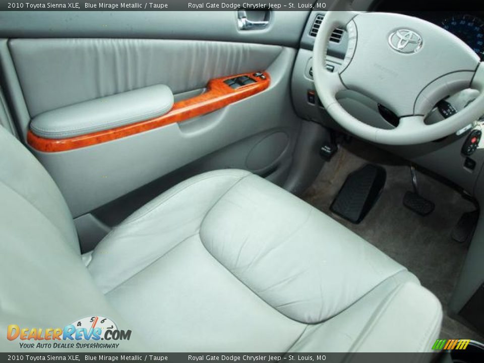2010 Toyota Sienna XLE Blue Mirage Metallic / Taupe Photo #11