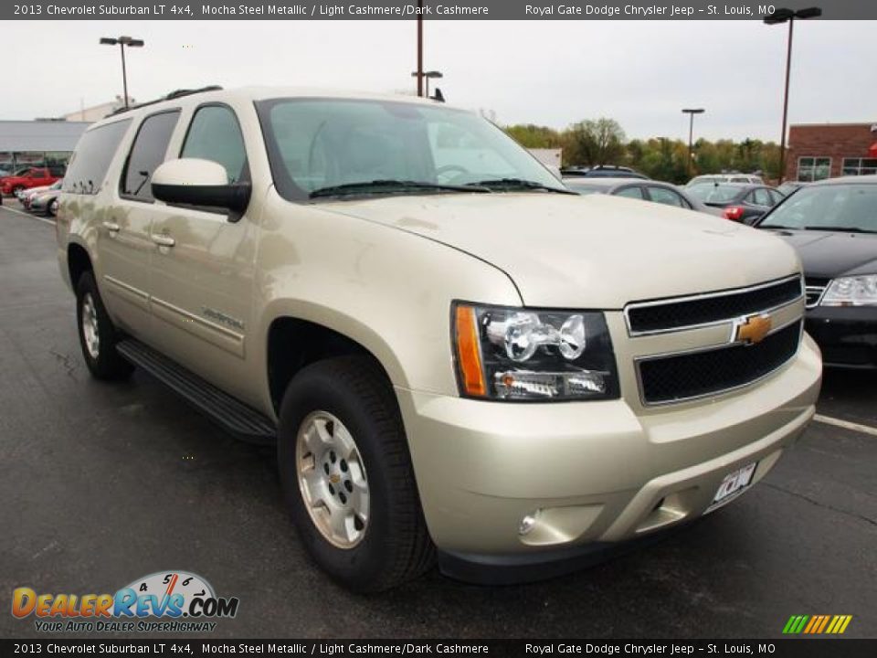 2013 Chevrolet Suburban LT 4x4 Mocha Steel Metallic / Light Cashmere/Dark Cashmere Photo #2
