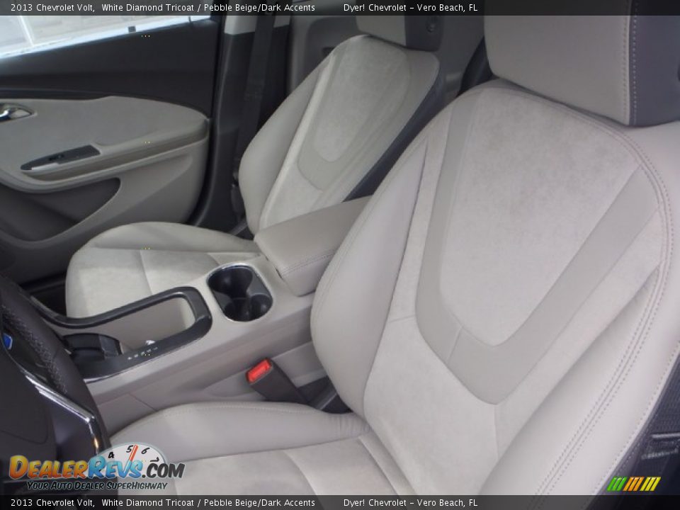 Front Seat of 2013 Chevrolet Volt  Photo #8