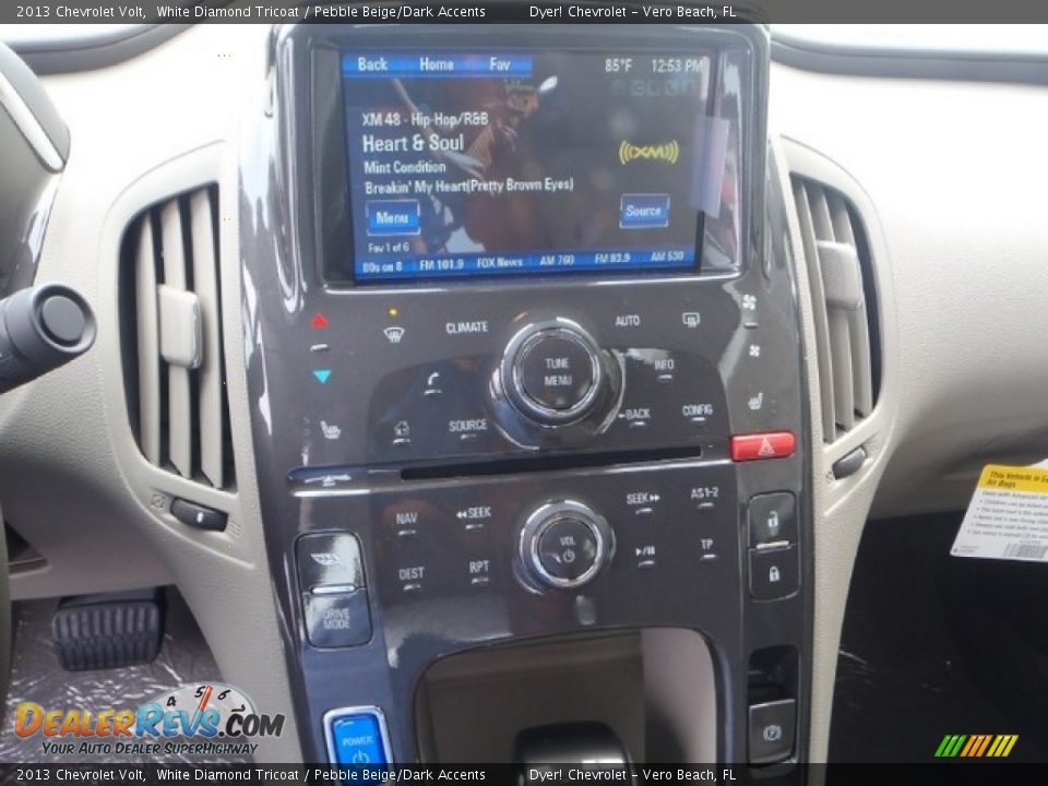 Controls of 2013 Chevrolet Volt  Photo #13