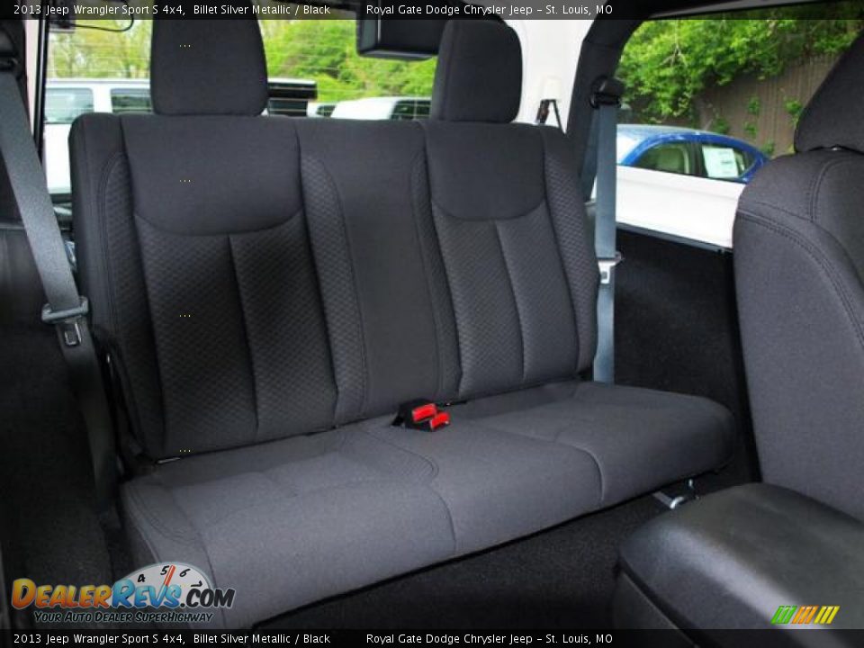 2013 Jeep Wrangler Sport S 4x4 Billet Silver Metallic / Black Photo #4