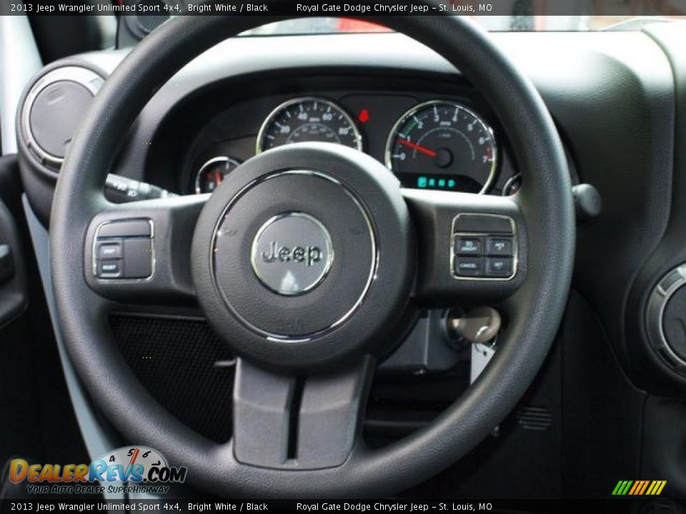 2013 Jeep Wrangler Unlimited Sport 4x4 Bright White / Black Photo #6