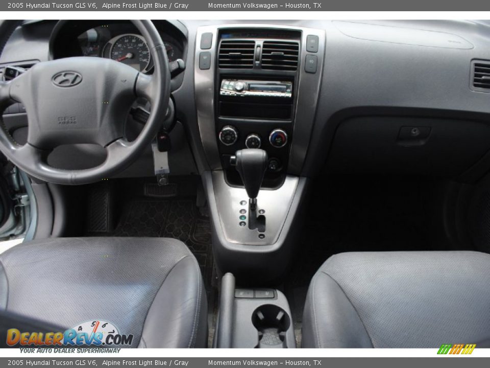 2005 Hyundai Tucson GLS V6 Alpine Frost Light Blue / Gray Photo #16