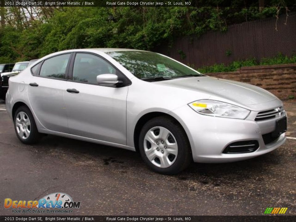 2013 Dodge Dart SE Bright Silver Metallic / Black Photo #2
