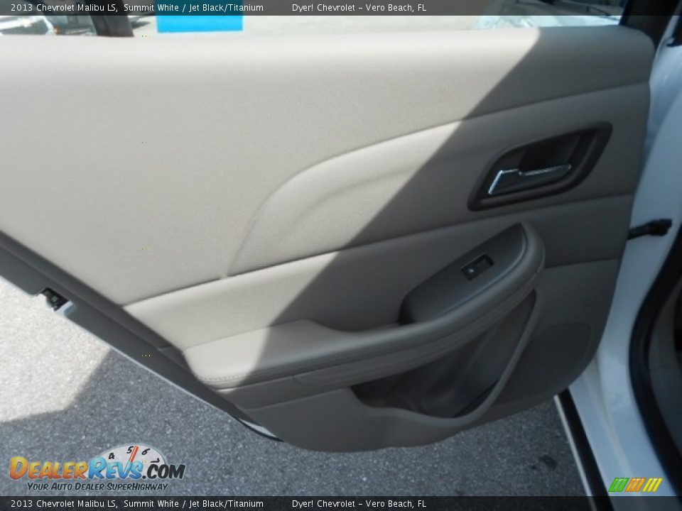 2013 Chevrolet Malibu LS Summit White / Jet Black/Titanium Photo #17