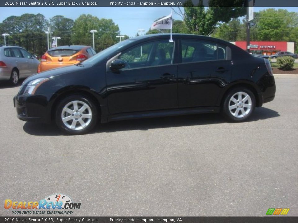 2010 Nissan Sentra 2.0 SR Super Black / Charcoal Photo #3