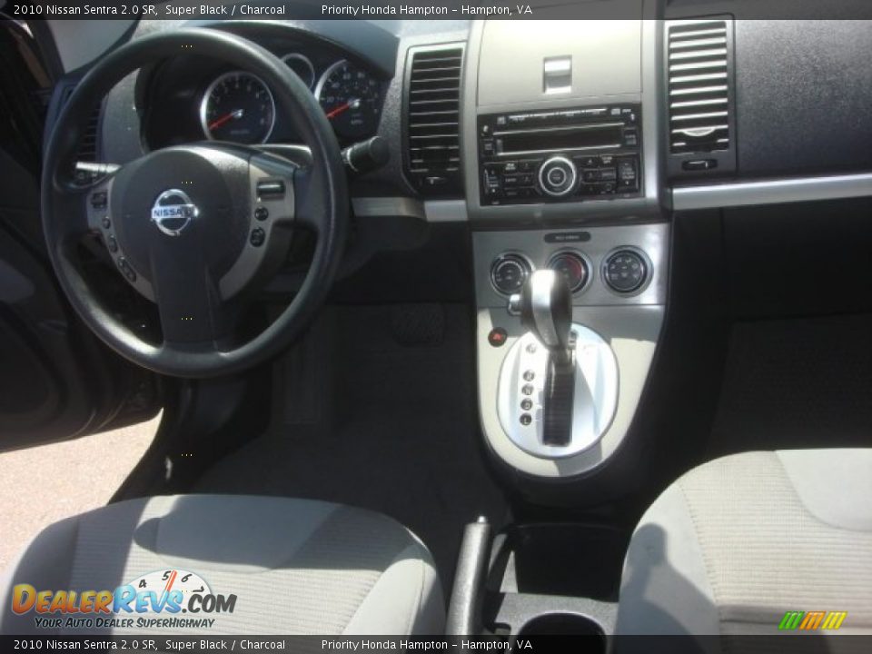 2010 Nissan Sentra 2.0 SR Super Black / Charcoal Photo #12