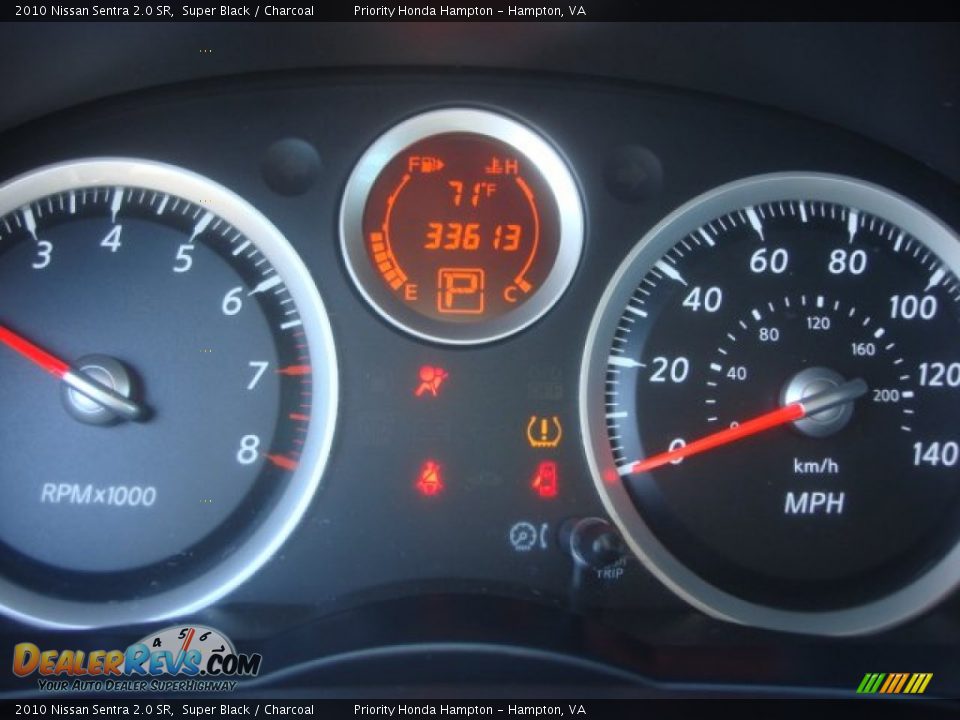 2010 Nissan Sentra 2.0 SR Super Black / Charcoal Photo #16