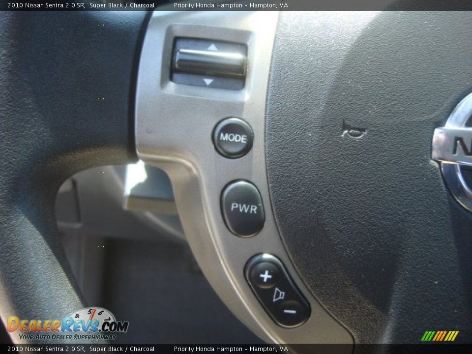 2010 Nissan Sentra 2.0 SR Super Black / Charcoal Photo #21