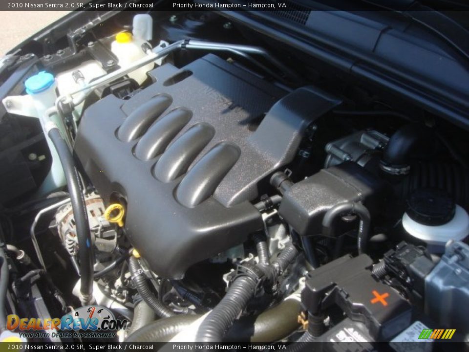 2010 Nissan Sentra 2.0 SR Super Black / Charcoal Photo #24