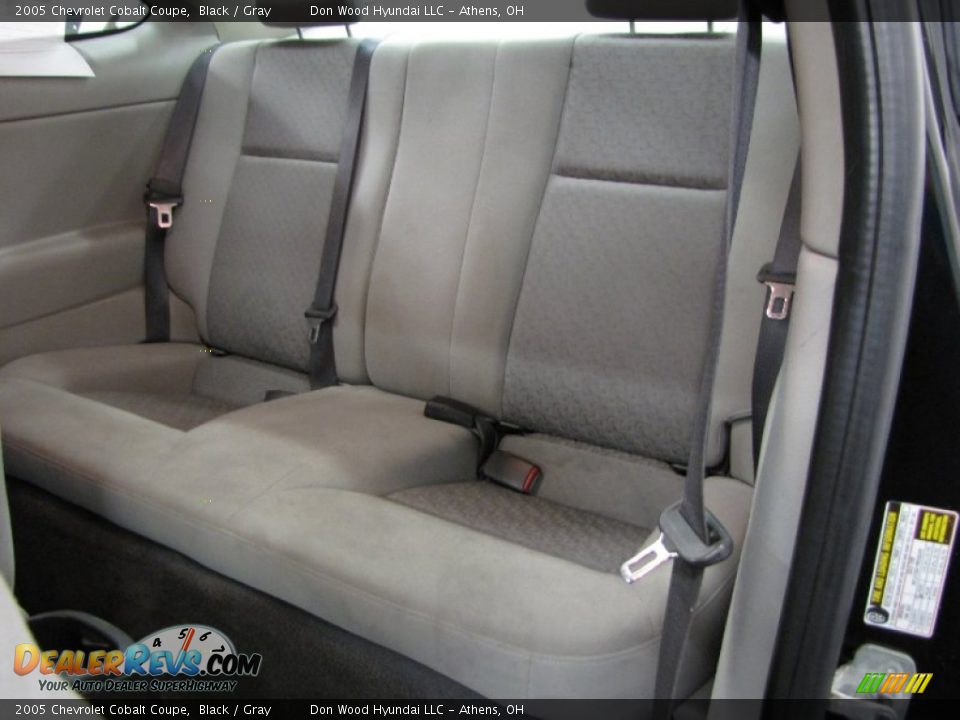 2005 Chevrolet Cobalt Coupe Black / Gray Photo #6