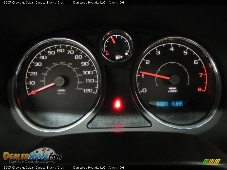 2005 Chevrolet Cobalt Coupe Black / Gray Photo #15