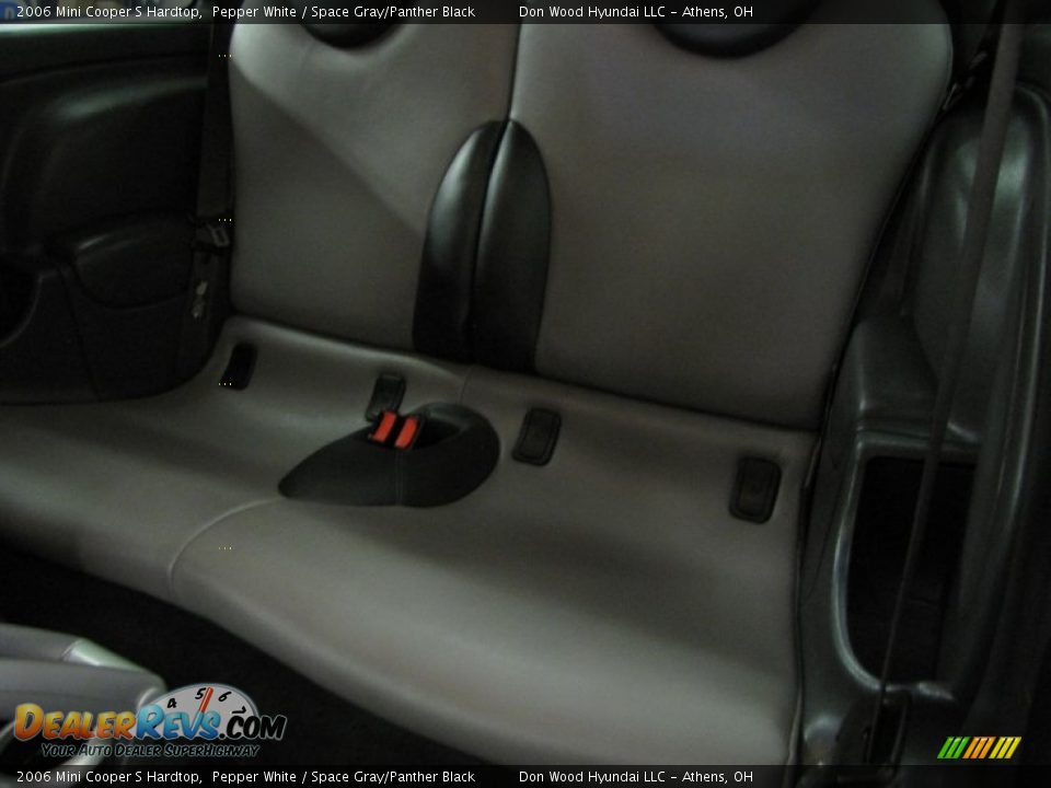 2006 Mini Cooper S Hardtop Pepper White / Space Gray/Panther Black Photo #6