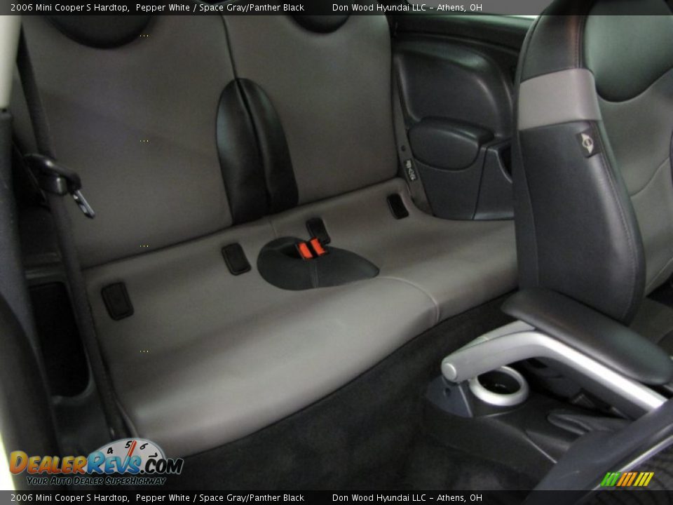 2006 Mini Cooper S Hardtop Pepper White / Space Gray/Panther Black Photo #7