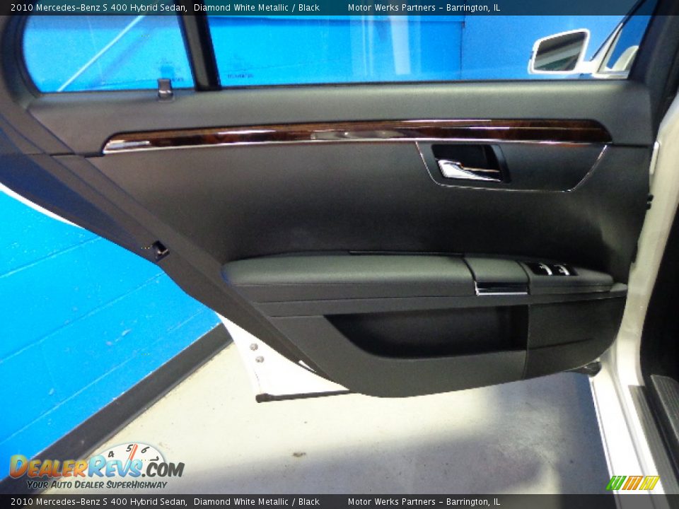 2010 Mercedes-Benz S 400 Hybrid Sedan Diamond White Metallic / Black Photo #18