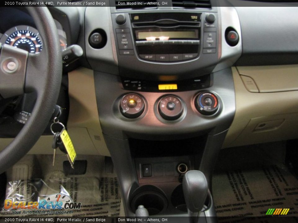 2010 Toyota RAV4 I4 4WD Pyrite Metallic / Sand Beige Photo #23