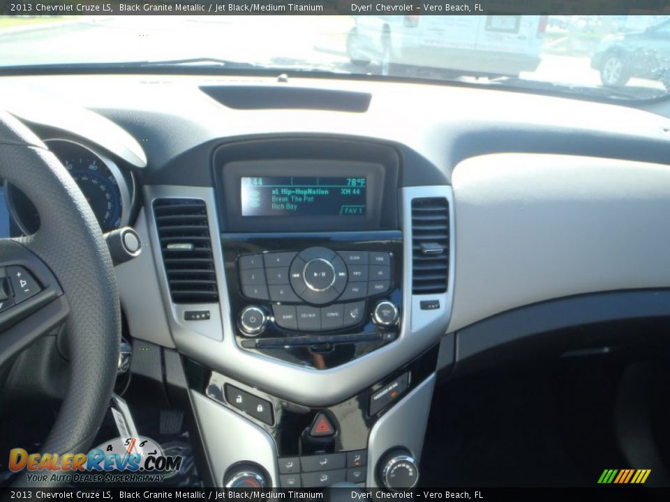 2013 Chevrolet Cruze LS Black Granite Metallic / Jet Black/Medium Titanium Photo #11