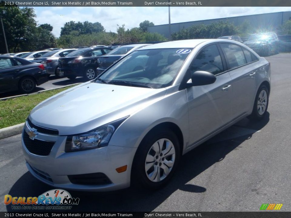 2013 Chevrolet Cruze LS Silver Ice Metallic / Jet Black/Medium Titanium Photo #1