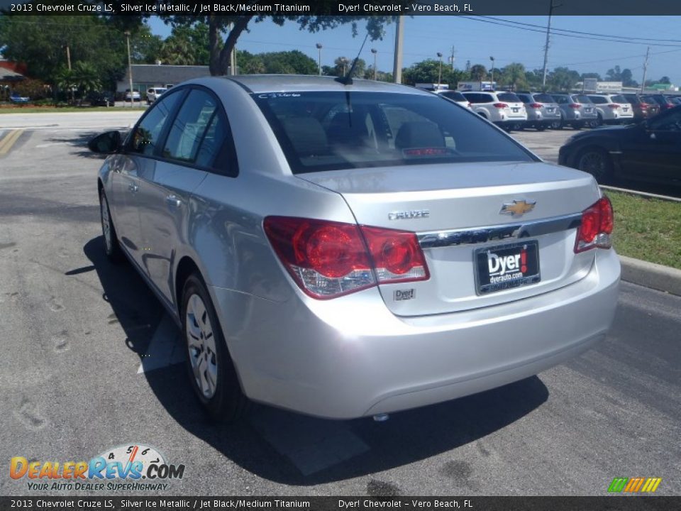 2013 Chevrolet Cruze LS Silver Ice Metallic / Jet Black/Medium Titanium Photo #4