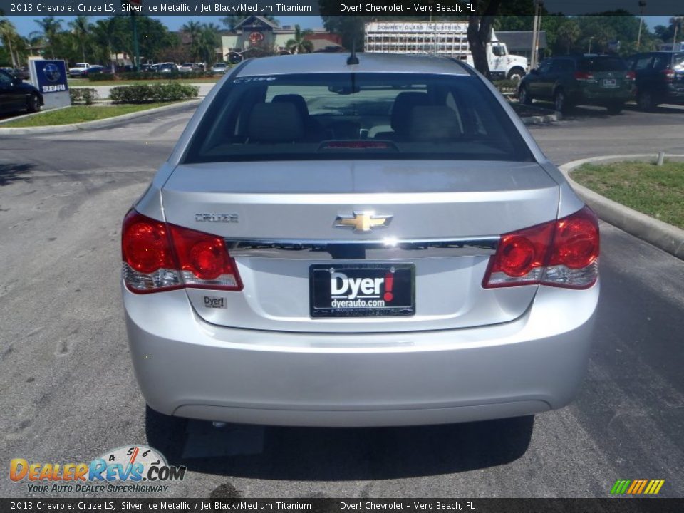 2013 Chevrolet Cruze LS Silver Ice Metallic / Jet Black/Medium Titanium Photo #5