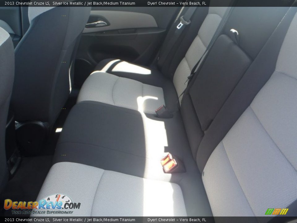 2013 Chevrolet Cruze LS Silver Ice Metallic / Jet Black/Medium Titanium Photo #14