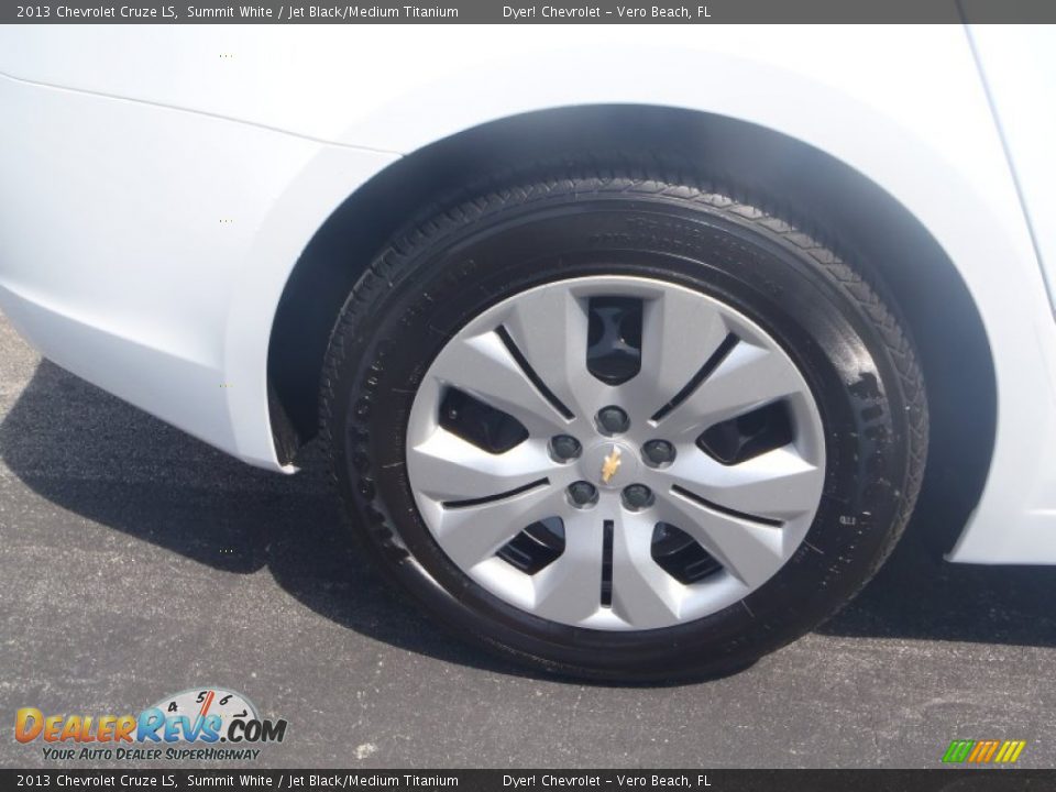 2013 Chevrolet Cruze LS Summit White / Jet Black/Medium Titanium Photo #7
