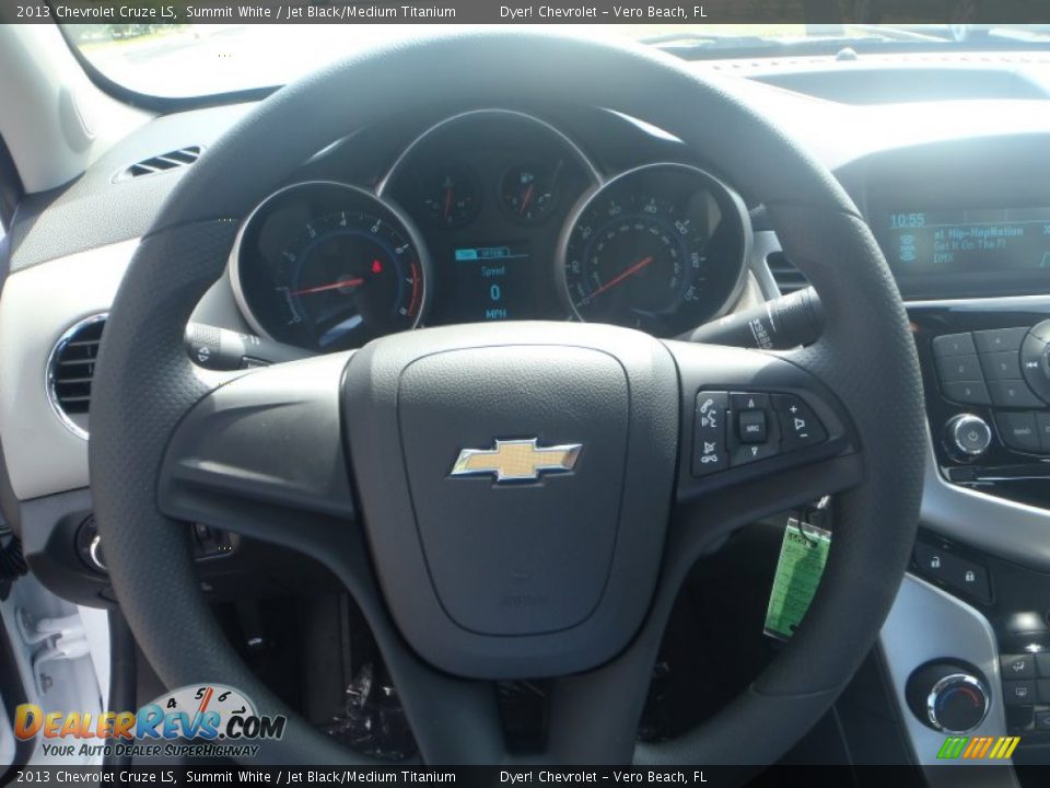 2013 Chevrolet Cruze LS Summit White / Jet Black/Medium Titanium Photo #11