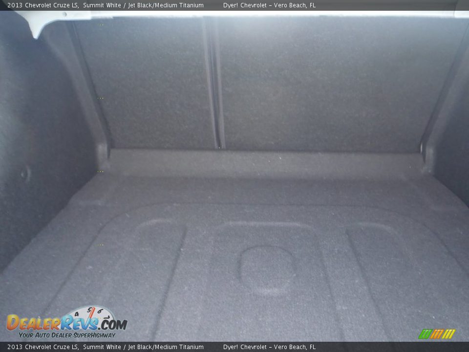 2013 Chevrolet Cruze LS Summit White / Jet Black/Medium Titanium Photo #17