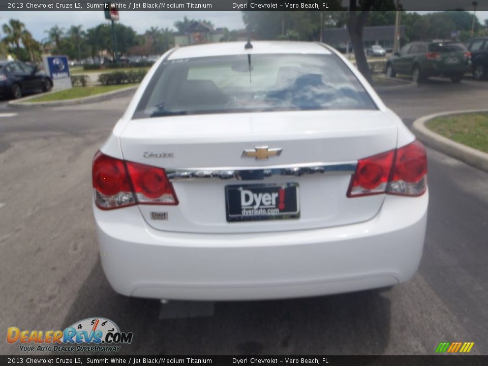 2013 Chevrolet Cruze LS Summit White / Jet Black/Medium Titanium Photo #5