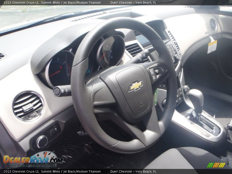2013 Chevrolet Cruze LS Summit White / Jet Black/Medium Titanium Photo #10