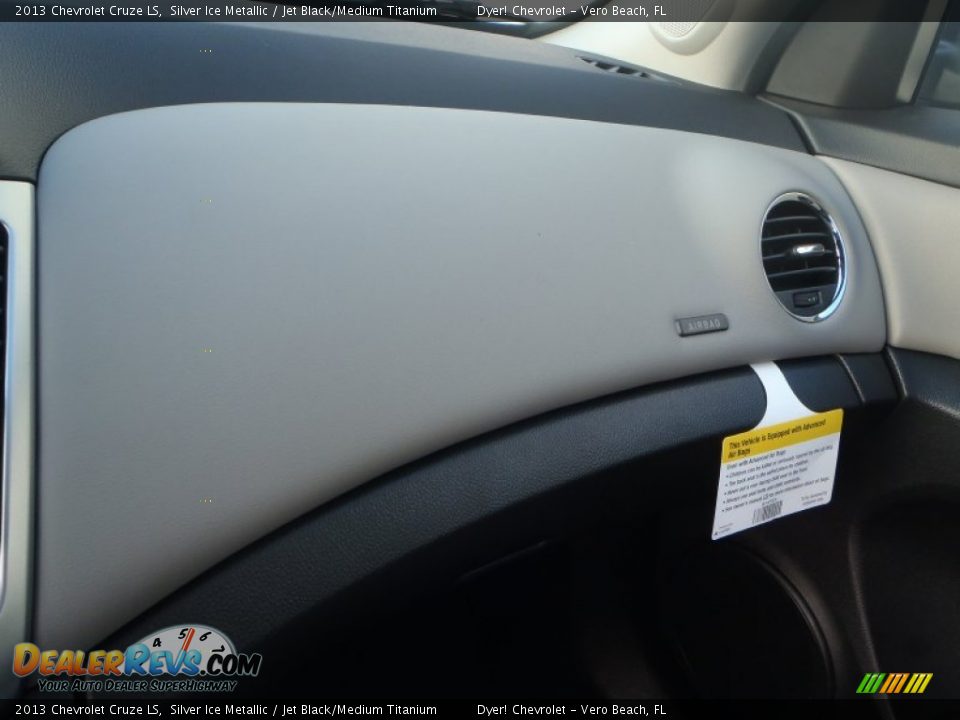 2013 Chevrolet Cruze LS Silver Ice Metallic / Jet Black/Medium Titanium Photo #14
