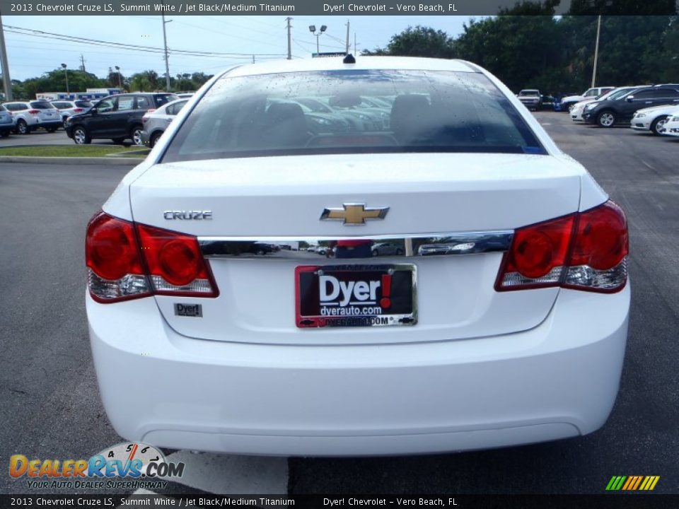 2013 Chevrolet Cruze LS Summit White / Jet Black/Medium Titanium Photo #5