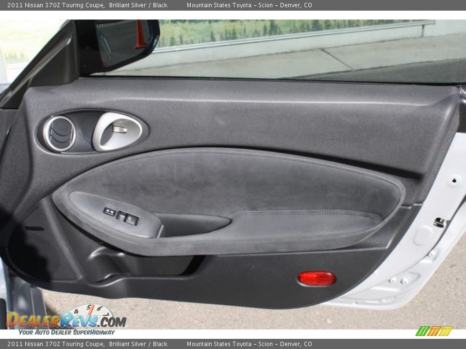 Door Panel of 2011 Nissan 370Z Touring Coupe Photo #21