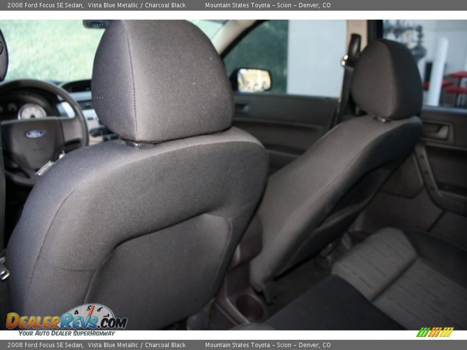 2008 Ford Focus SE Sedan Vista Blue Metallic / Charcoal Black Photo #17
