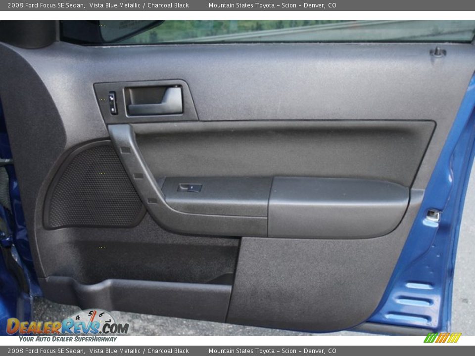 2008 Ford Focus SE Sedan Vista Blue Metallic / Charcoal Black Photo #21