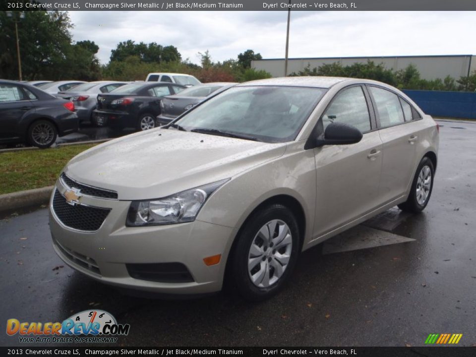 2013 Chevrolet Cruze LS Champagne Silver Metallic / Jet Black/Medium Titanium Photo #1