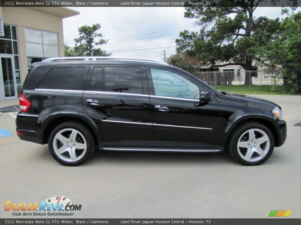 2012 Mercedes-Benz GL 550 4Matic Black / Cashmere Photo #11