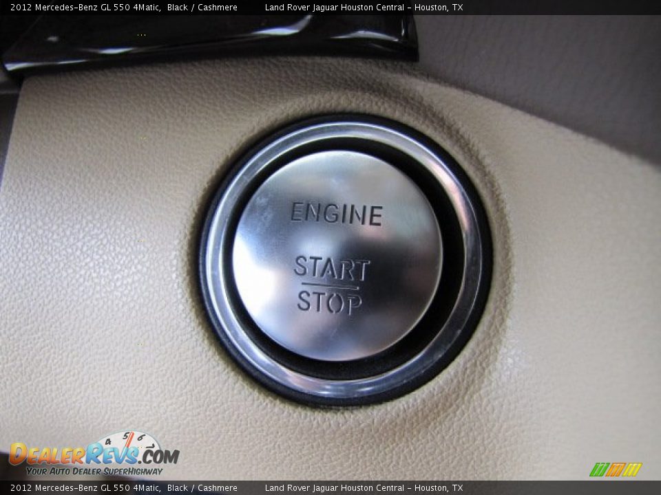 2012 Mercedes-Benz GL 550 4Matic Black / Cashmere Photo #19