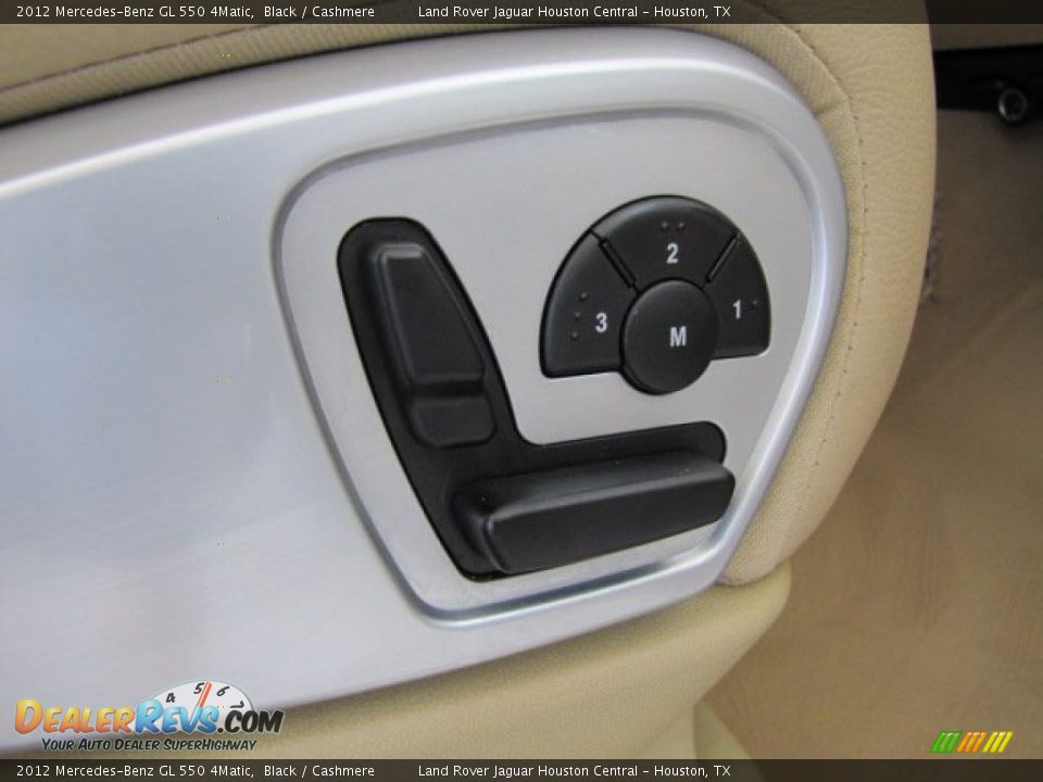 2012 Mercedes-Benz GL 550 4Matic Black / Cashmere Photo #29