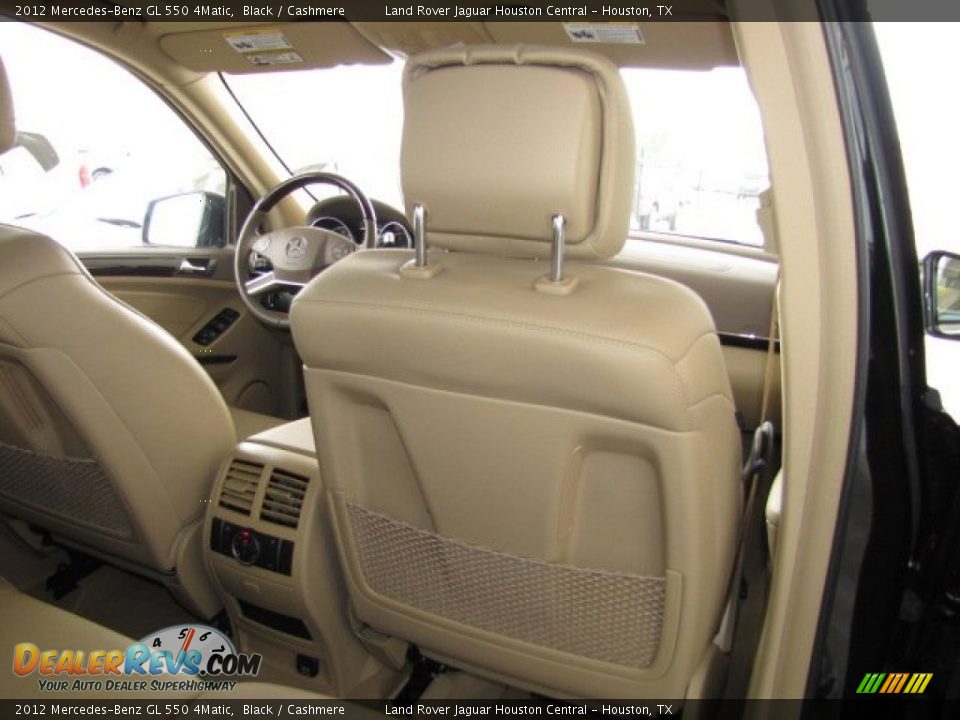2012 Mercedes-Benz GL 550 4Matic Black / Cashmere Photo #31