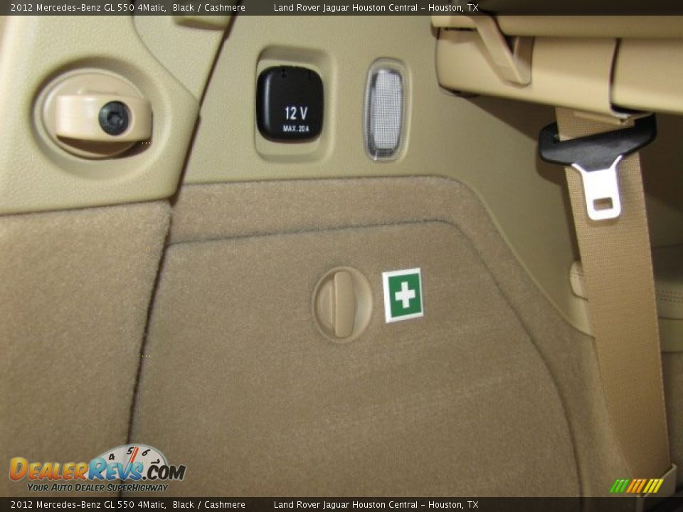 2012 Mercedes-Benz GL 550 4Matic Black / Cashmere Photo #34
