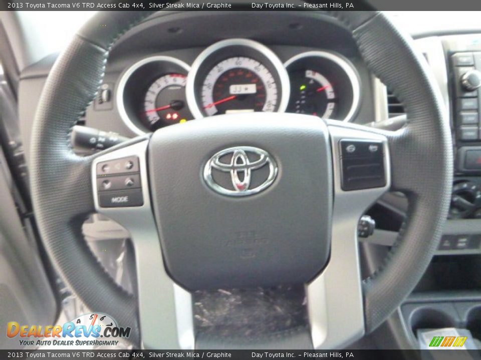2013 Toyota Tacoma V6 TRD Access Cab 4x4 Silver Streak Mica / Graphite Photo #17