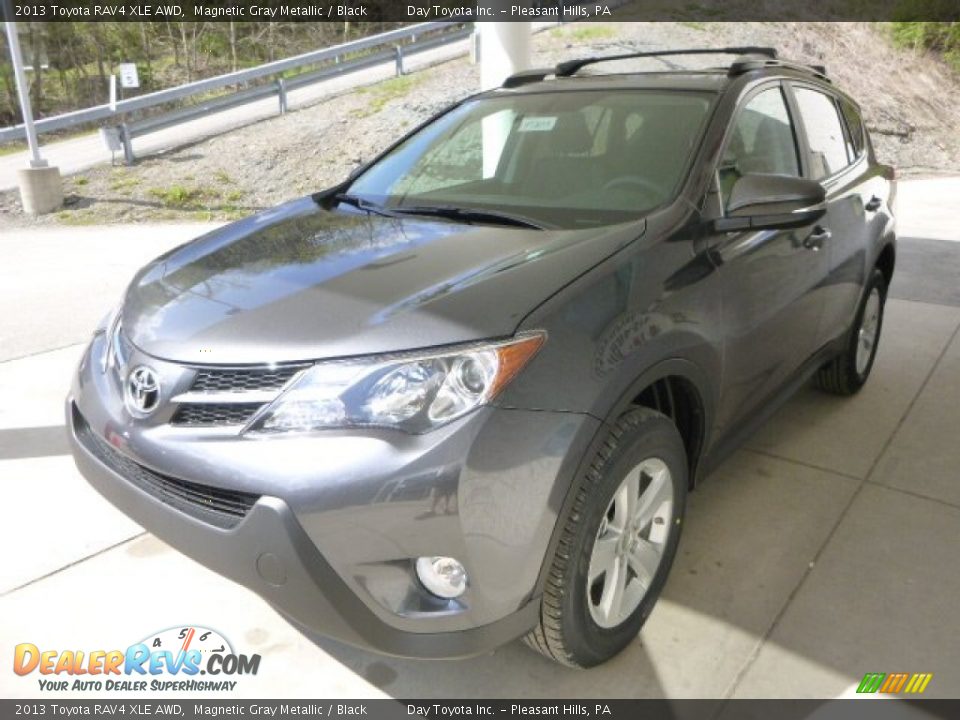 2013 Toyota RAV4 XLE AWD Magnetic Gray Metallic / Black Photo #5