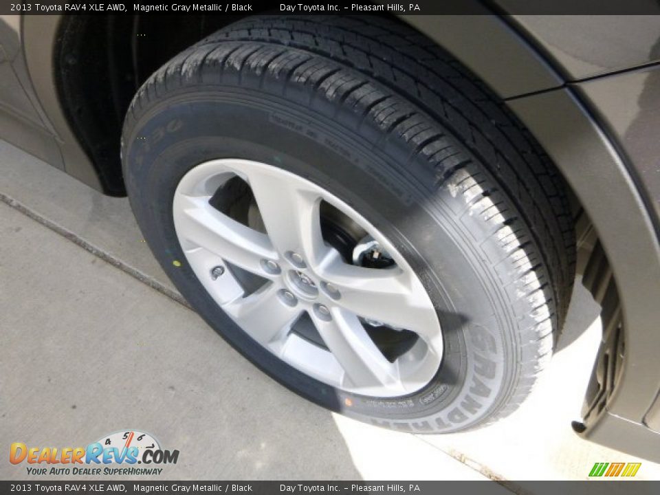 2013 Toyota RAV4 XLE AWD Magnetic Gray Metallic / Black Photo #8