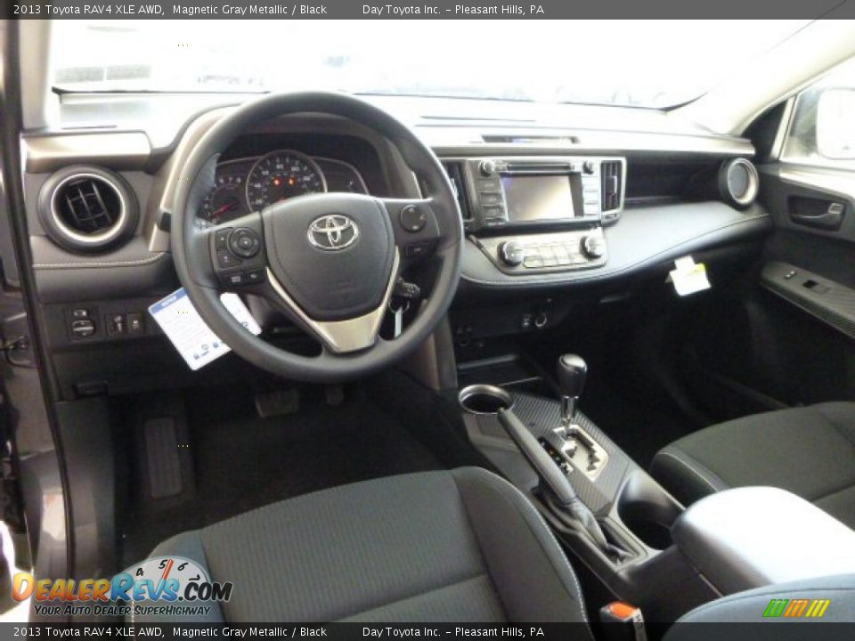 2013 Toyota RAV4 XLE AWD Magnetic Gray Metallic / Black Photo #15